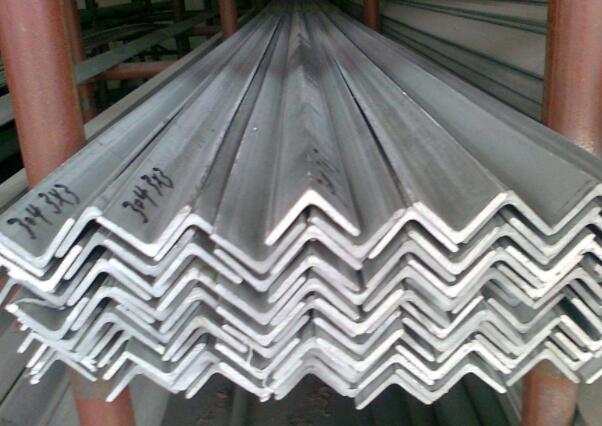 鍍鋅角鋼有哪些優點